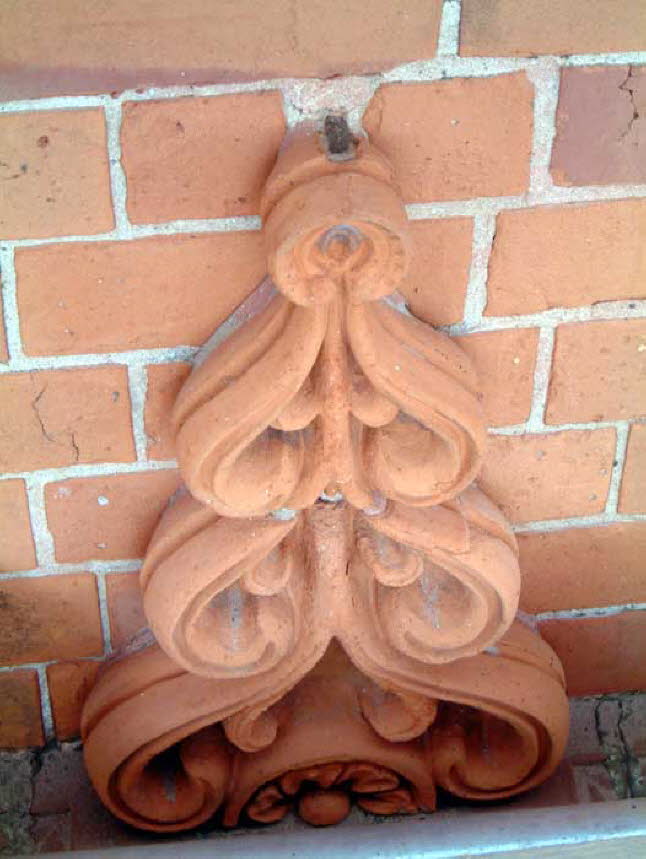 More terracotta detail